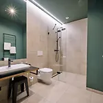 Der Einrichter Bed and Breakfast Στράουμπινγκ