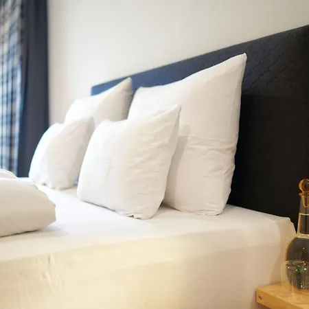 Oda ve Kahvaltı Der Einrichter 4*